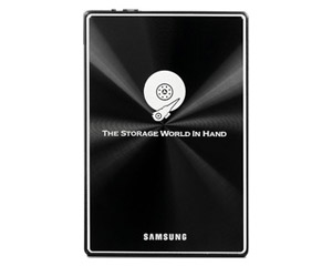 ���Ǻڽ����Ƭʽ�ƶ�Ӳ��(80GB)ͼƬ