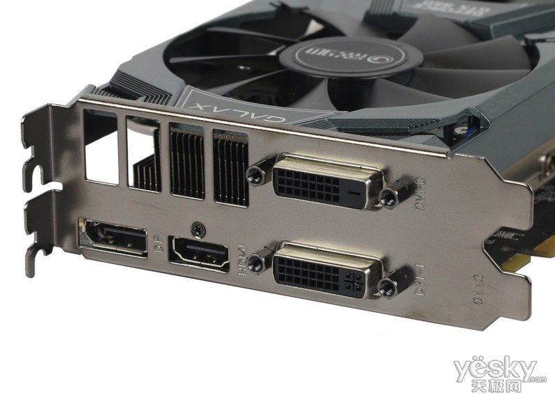 显卡 影驰 影驰gtx 950黑将 图片 机身细节  影驰gtx 950黑将 已经