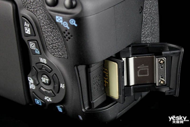 ����600D�׻�(18-55mm��55-250mm)