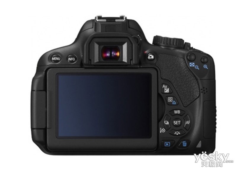 EOS 650D