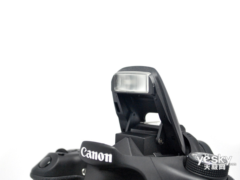 ����70D�׻�(18-135mm STM)