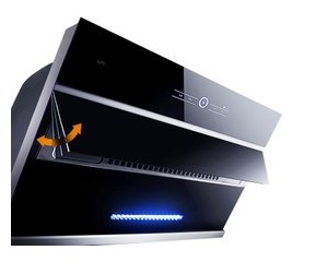 ����B600