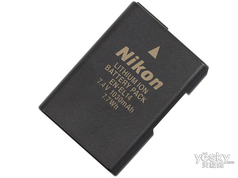 �῵D3200�׻�(18-55mm)