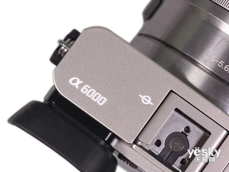 ����ILCE-6000�׻�(E PZ 16-50mm��E 50mm)