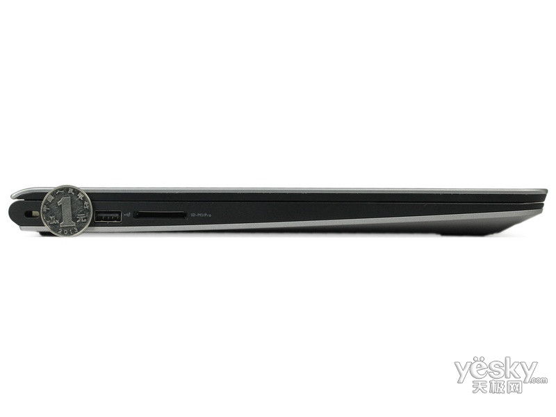 ����Inspiron ��Խ 15 5000ϵ�г��ʰ� �ǹ���(INS15UD-3748S)