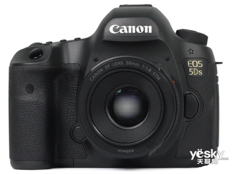 ����5DS R�׻�(EF 16-35mm f/2.8L II USM)