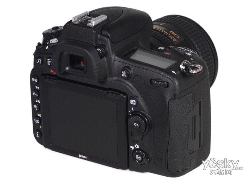 �῵D750�׻�(24-70mm)