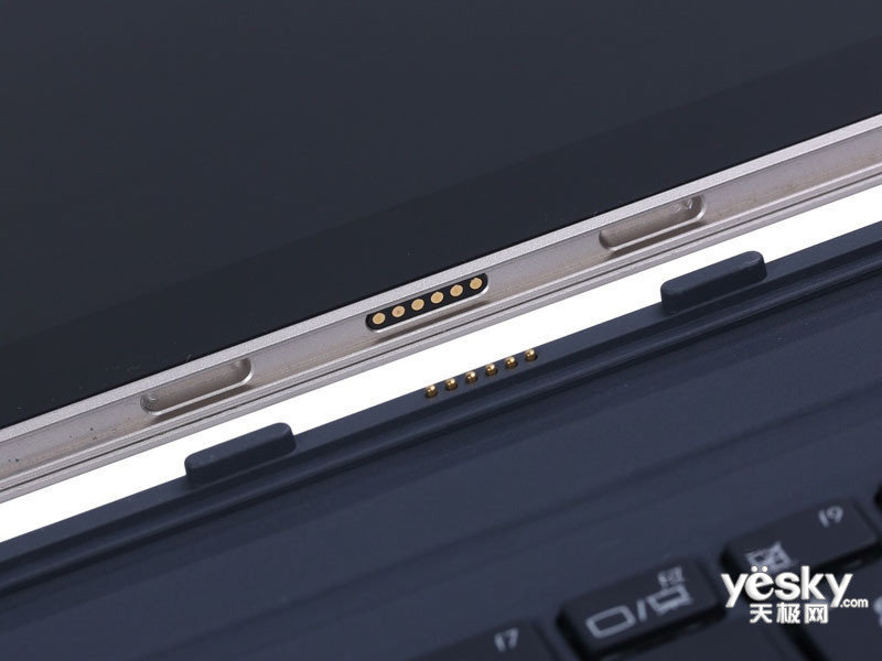 ��˶���3 Pro(i5 6200U/16GB/512GB)