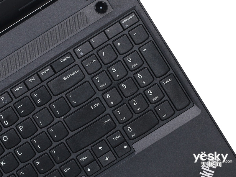 ThinkPad E570(20H5A00ECD)