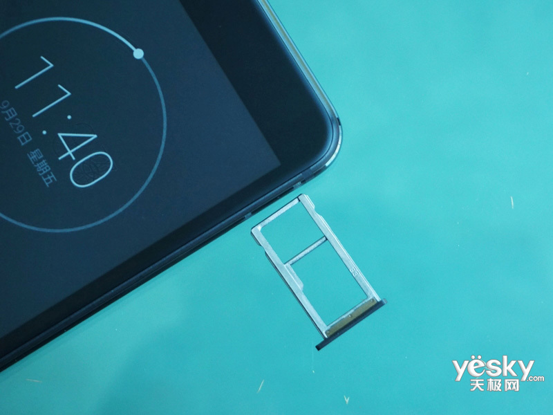 YotaPhone 3(128GB/ȫͨ)