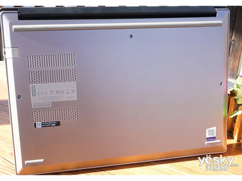 ThinkPad NEW S3â(20QCA00VCD)