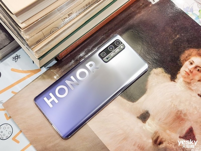 ��ҫ30 Pro+(8GB/256B/5G��)