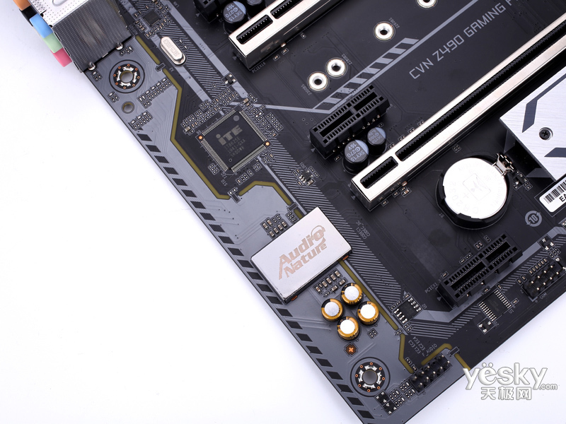 �߲ʺ�CVN Z490 GAMING PRO V20