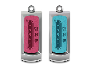 ������CS68 32GB