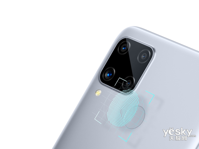 realme C15