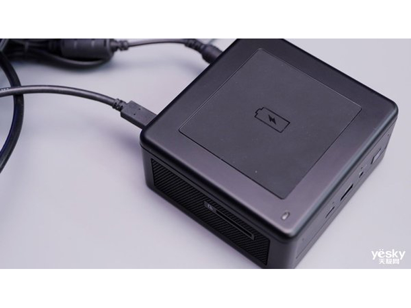 Ӣ�ض����i7 1165G7