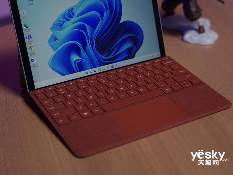 ΢��Surface Go 3(i3 10100Y/8GB/128GB/����)