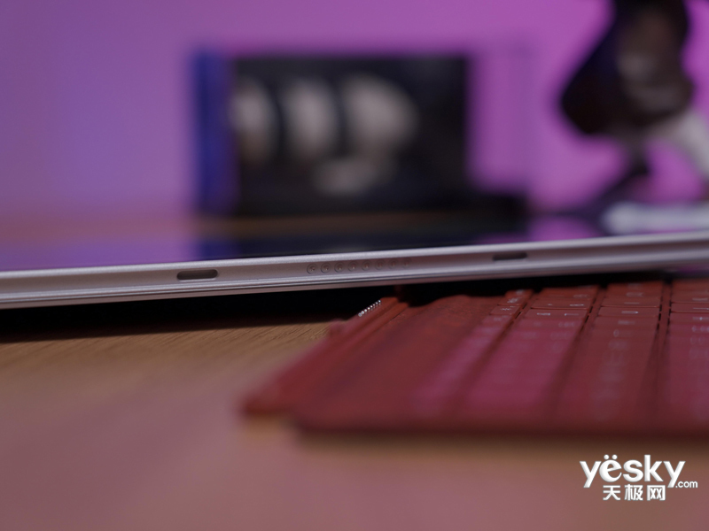 ΢��Surface Go 3(i3 10100Y/8GB/128GB/����)