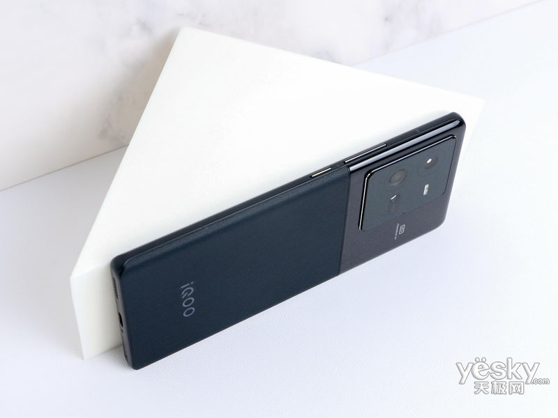 iQOO 10 Pro(12GB/512GB/ȫ��ͨ/5G��)