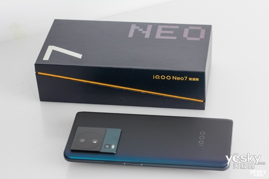 iQOO Neo7 ���ٰ�(12GB/256GB)